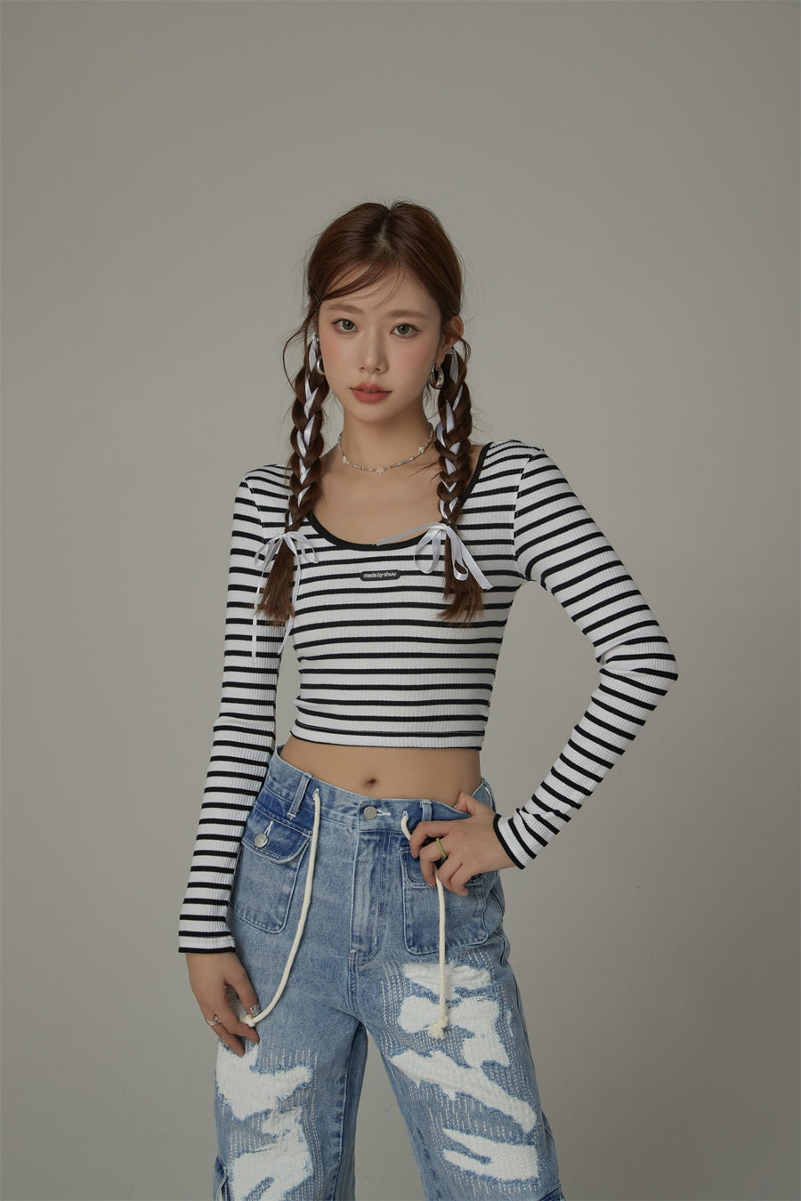 CHUU U-Neck Cropped T-Shirt