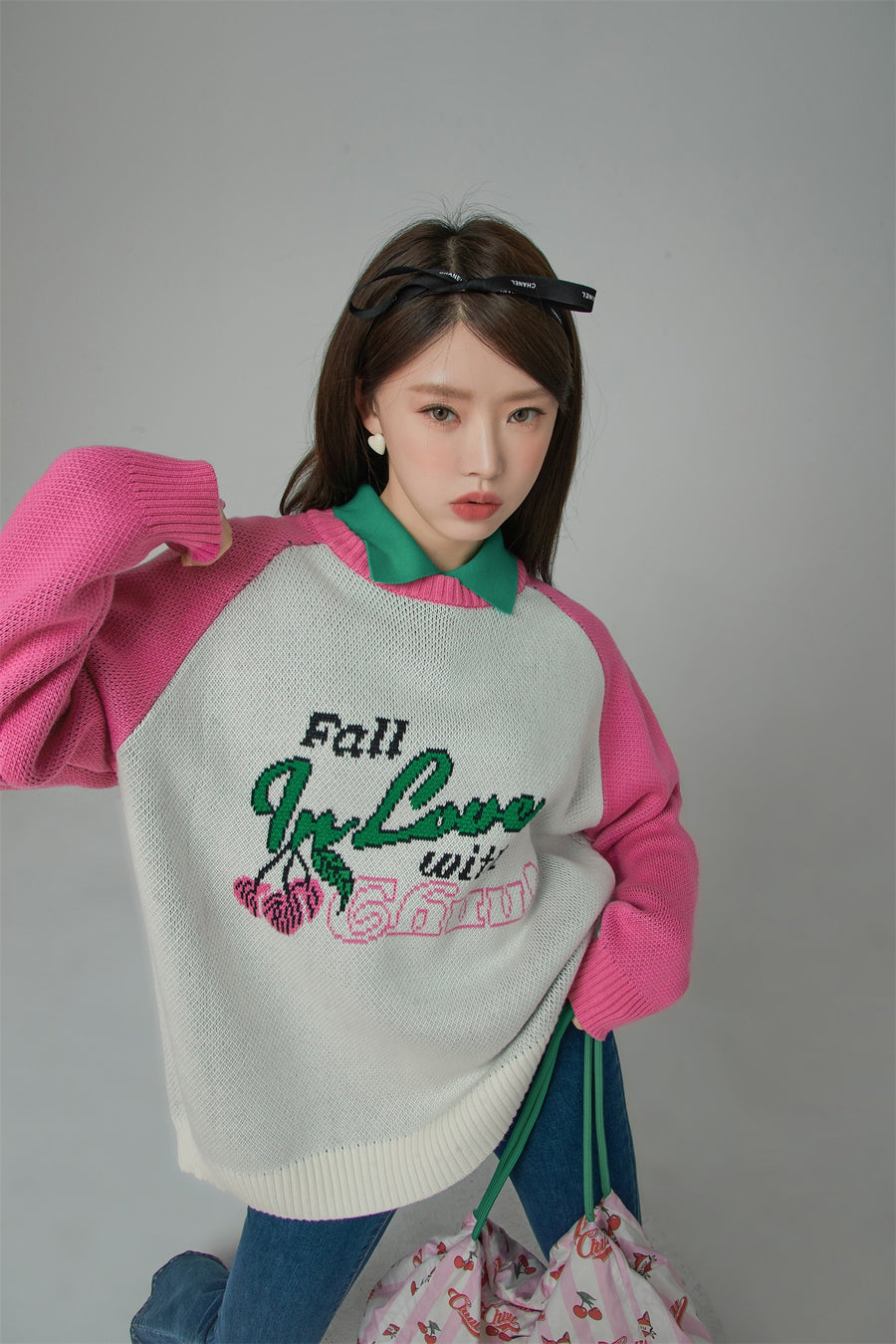 CHUU Fall In Love With You Knit Sweater