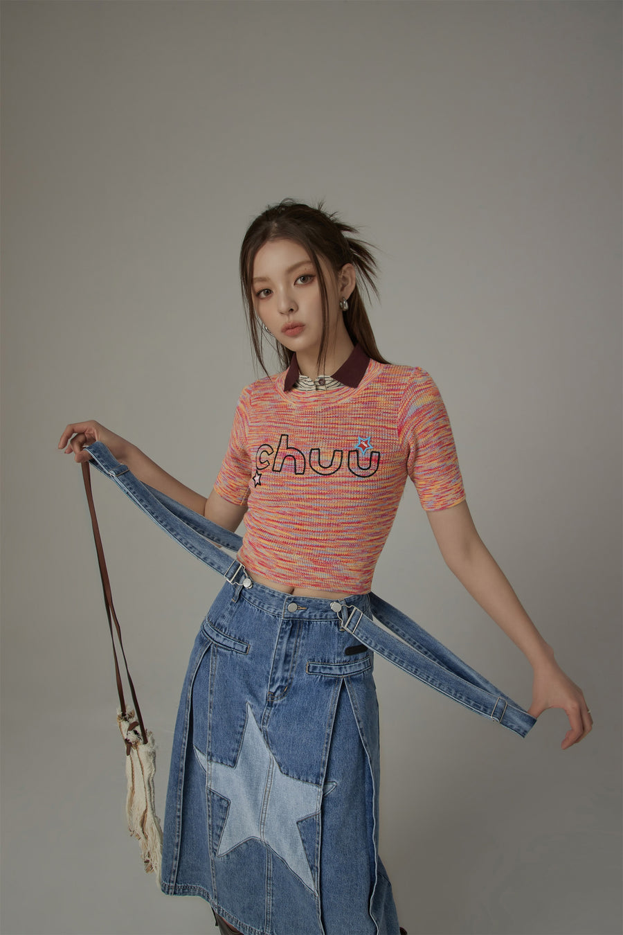 CHUU Embroidered Chuu Star Cropped Knit Top