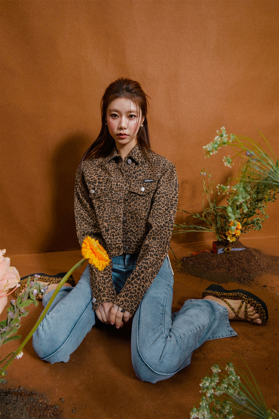 CHUU Leopard Cropped Jacket