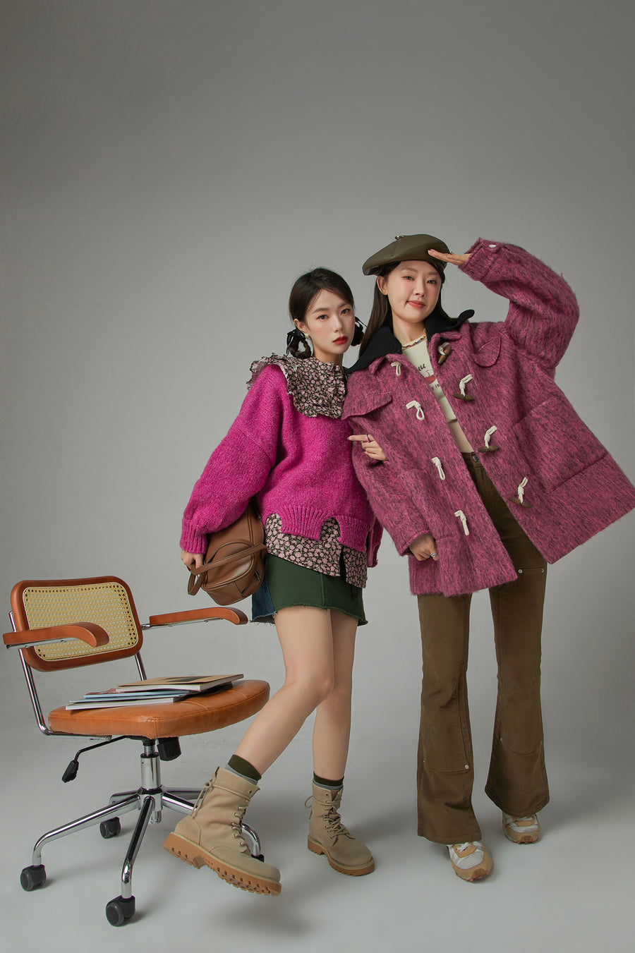 CHUU Young And Free Duffel Coat