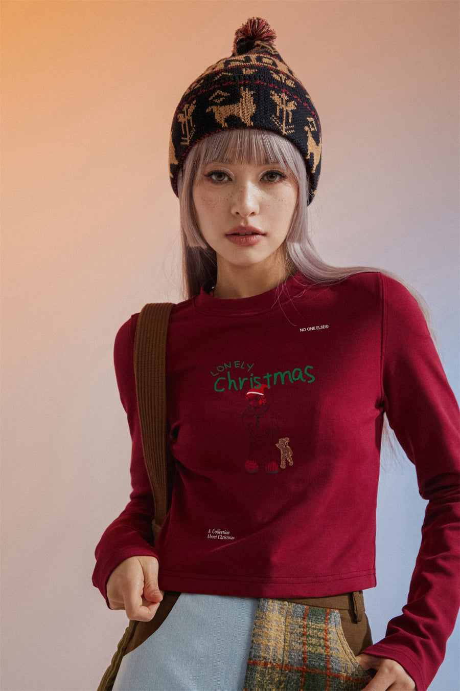 CHUU Christmas Cropped T-Shirt