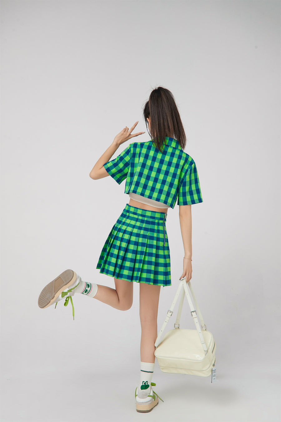 CHUU She Is A Keeper Checkered Skirt