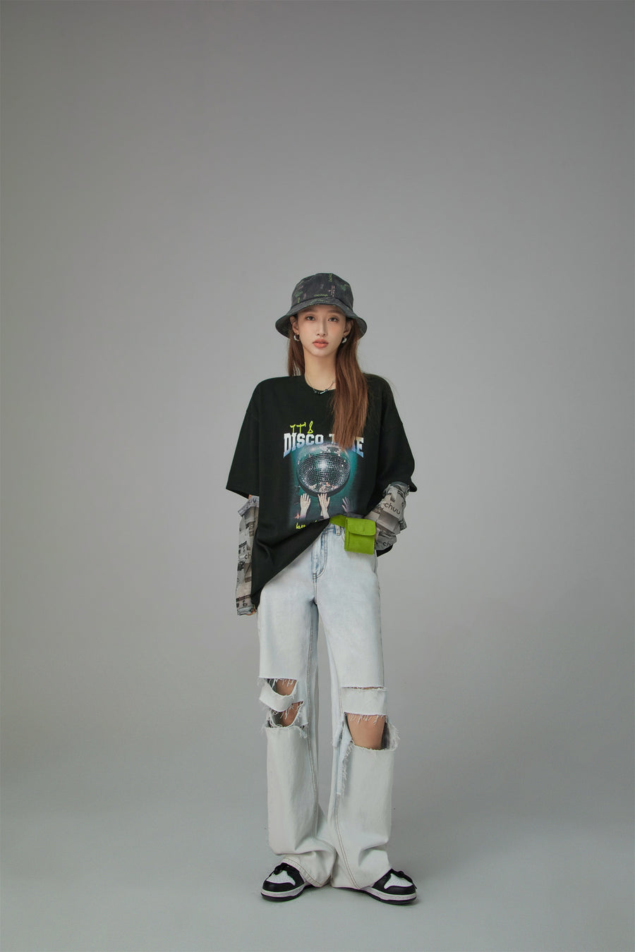 CHUU Disco Time See-Through Sleeves T-Shirt