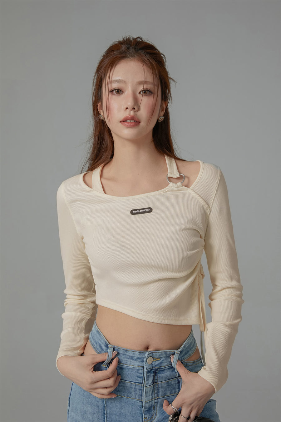 CHUU Unbalanced String Cropped T-Shirt