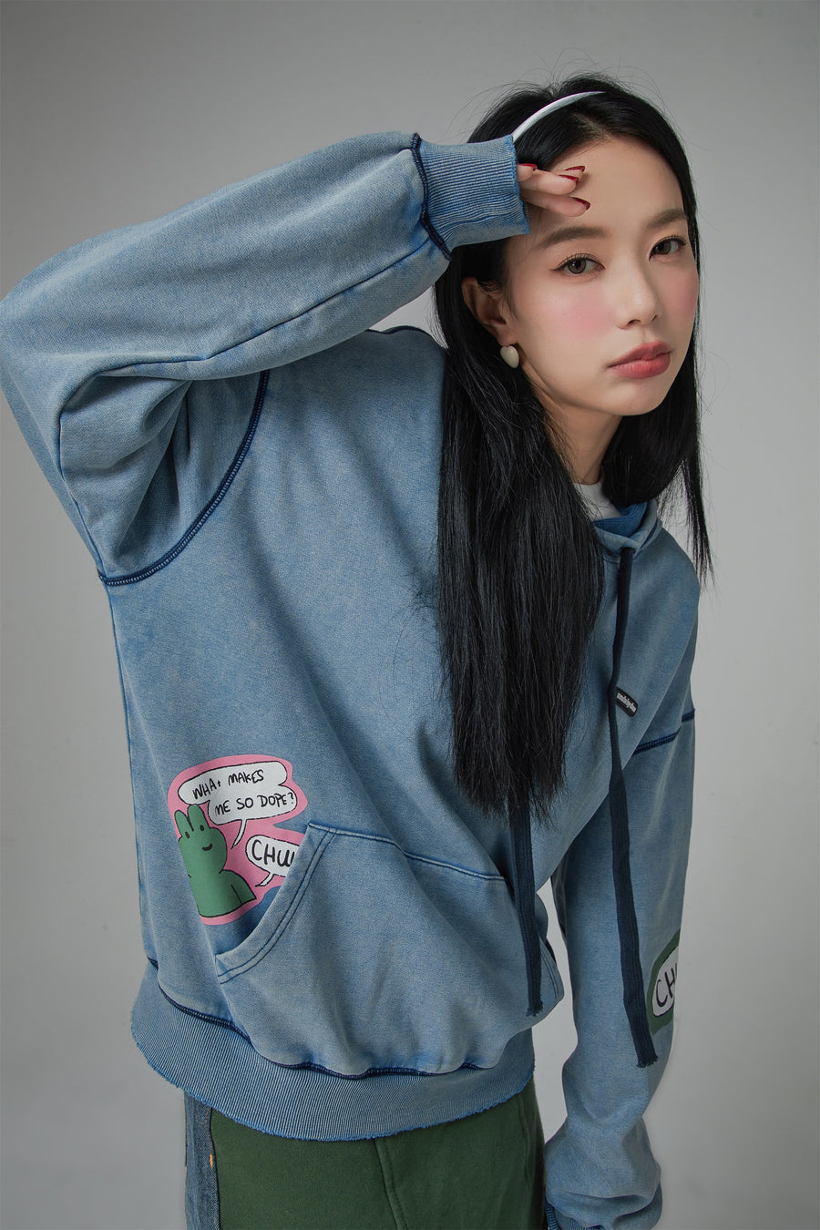 CHUU Cute Cartoon Overfit Hoodie