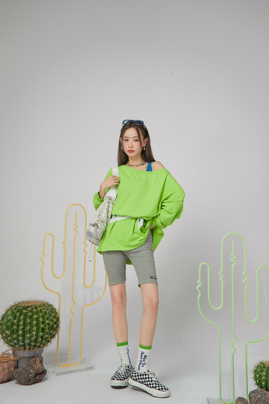 CHUU Oversized Off-Should Long-Sleeve Top