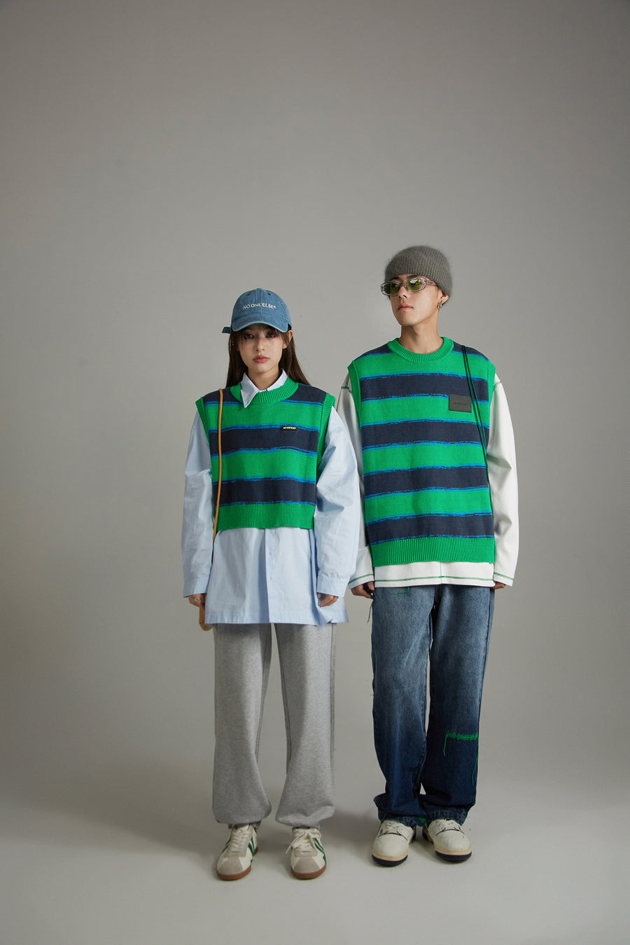 CHUU Striped Round-Neck Knit Vest