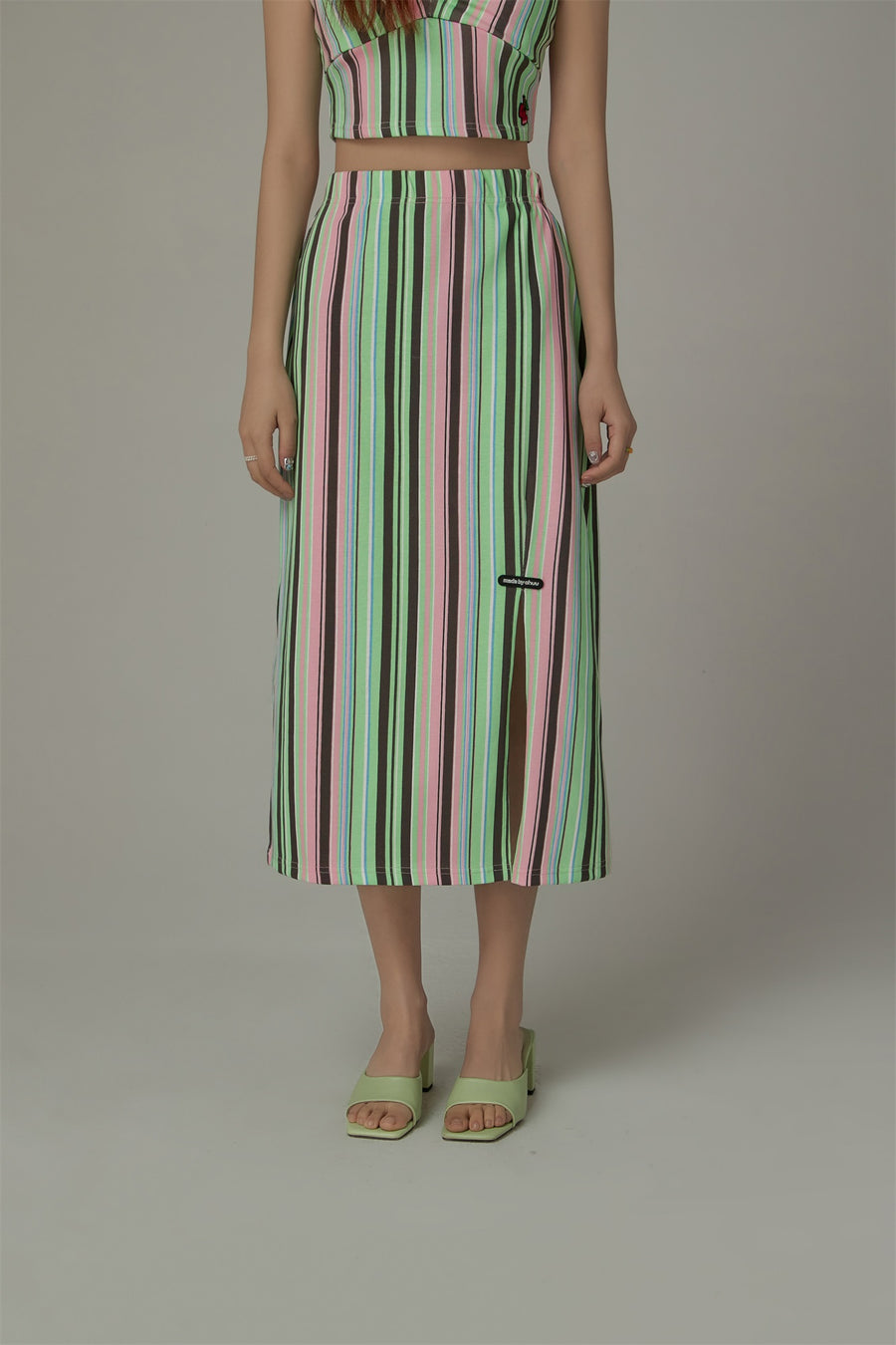 CHUU Rainbow Stripes Contrast Long Skirt