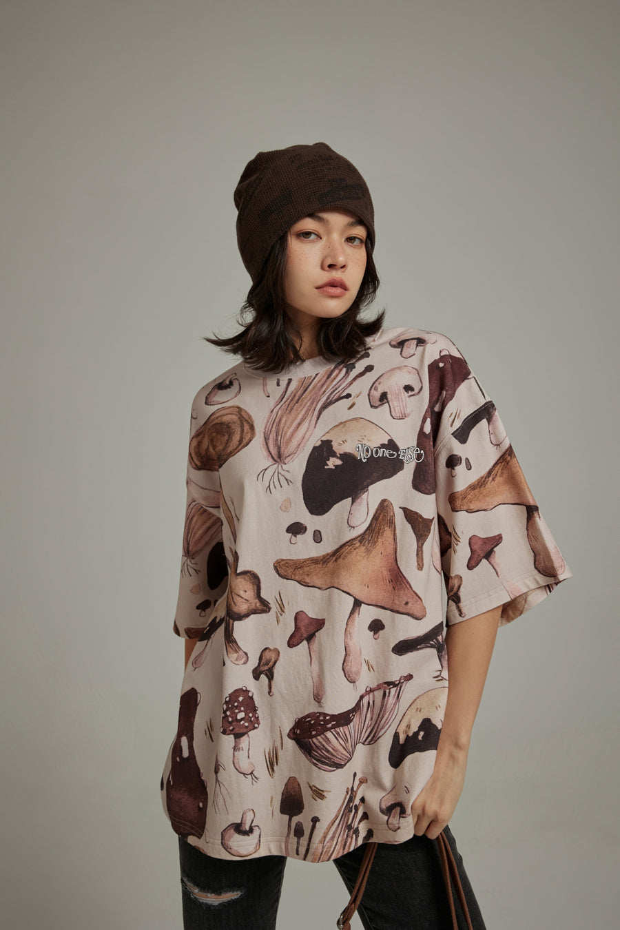 CHUU Mushroom Loose Fit T-Shirt