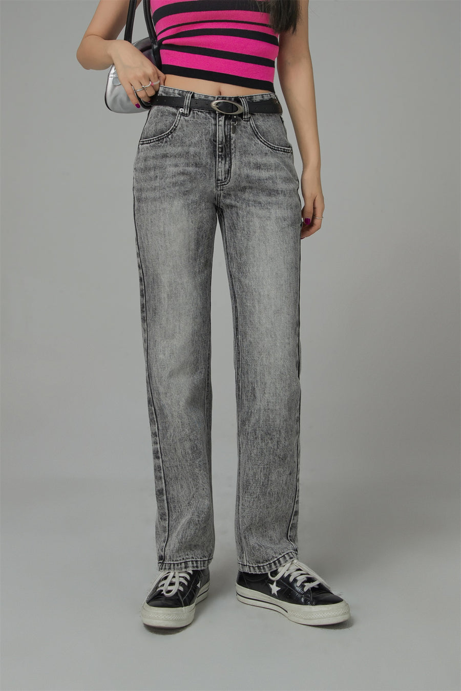 CHUU Vintage Wash Straight Jeans