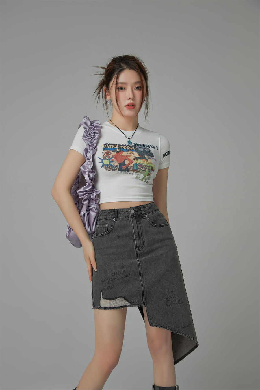 CHUU Unbalanced Denim Skirt