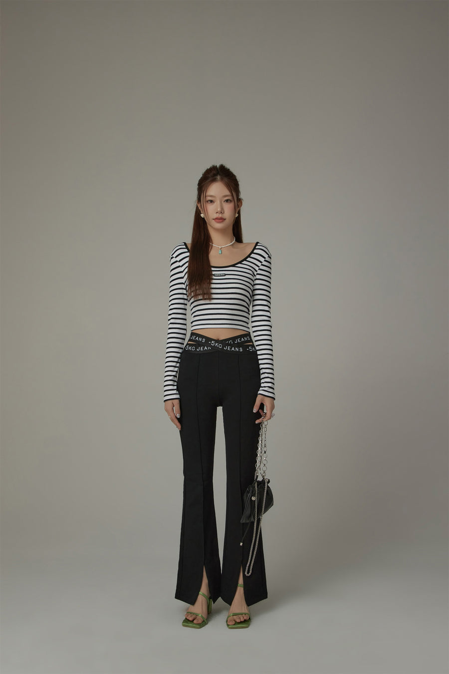 CHUU Slit Bootcut Crisscross Band Pants