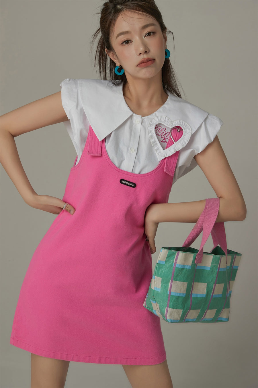 CHUU Heart Buckle Color Overall Mini Dress