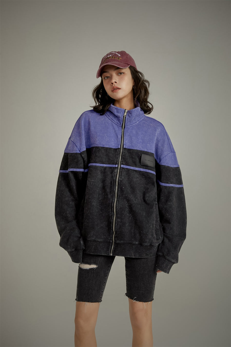 CHUU High Neck Zip-Up