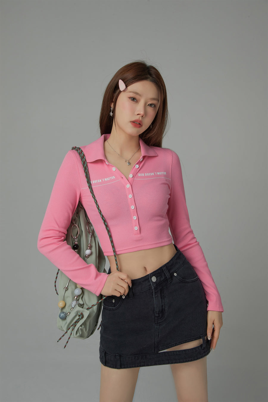 CHUU Size Doesnt Matter Collar Button Cropped T-Shirt