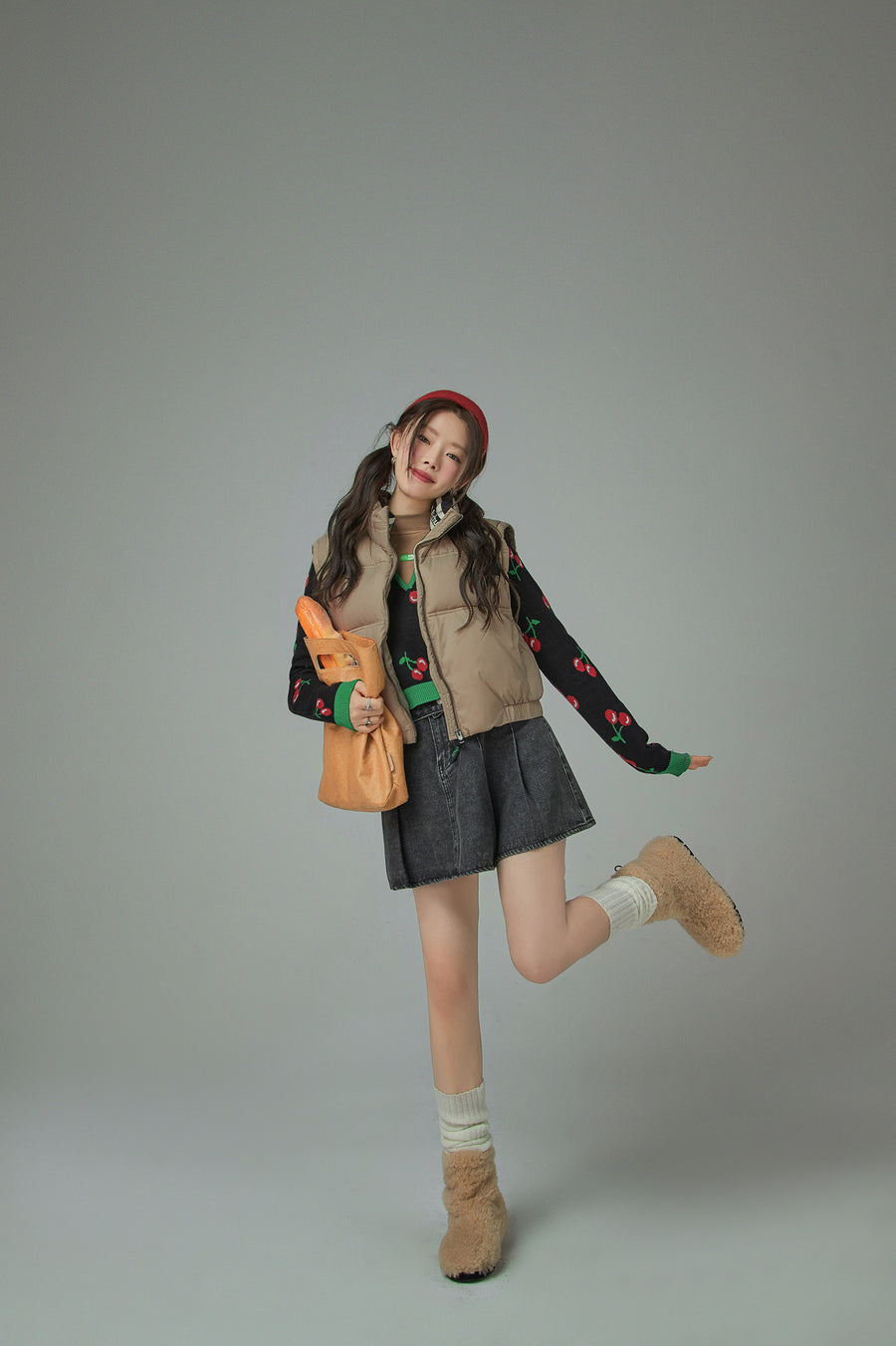 CHUU Cherry Polo Collar Colored Crop Knit Sweater