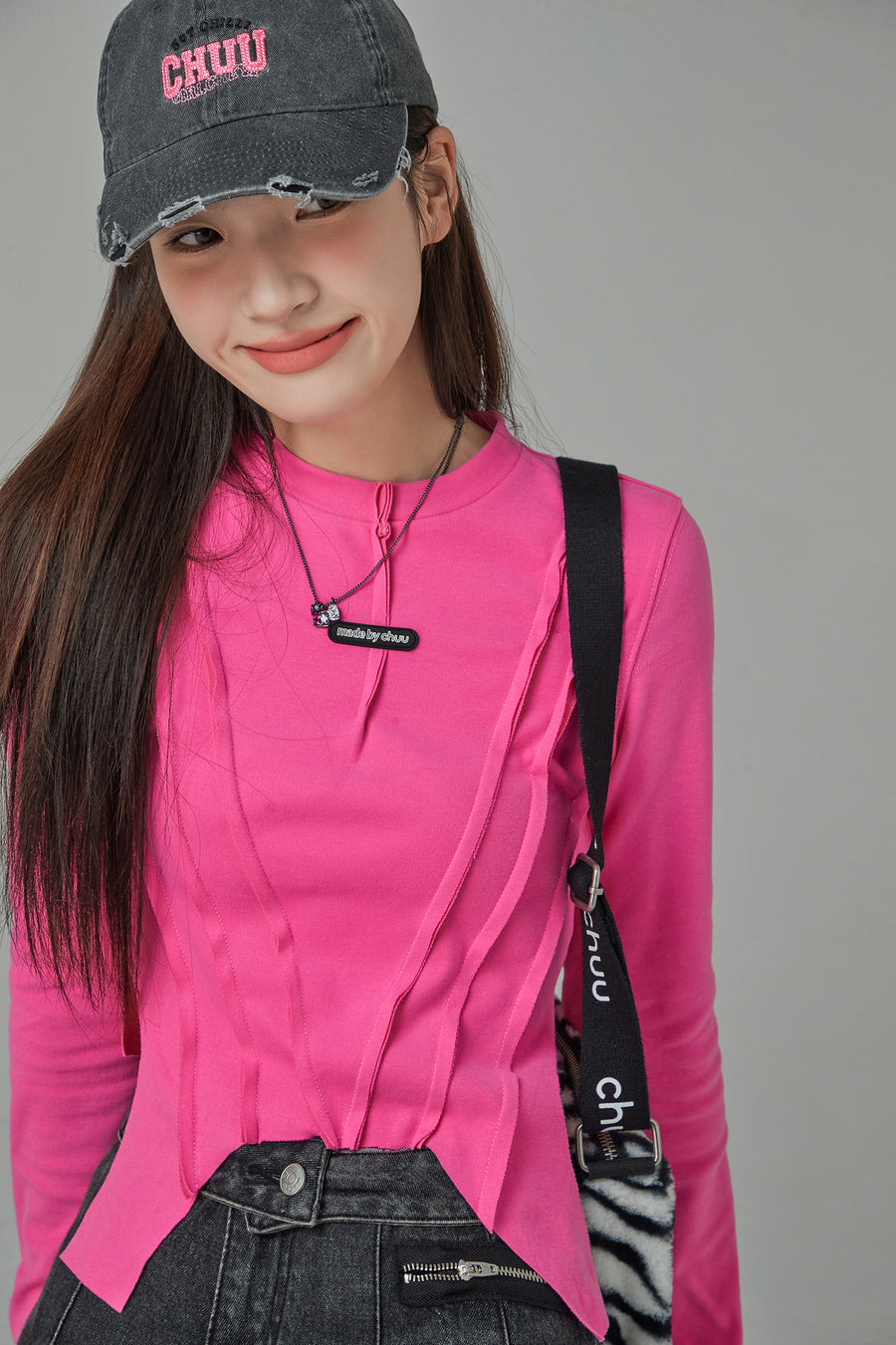 CHUU Unbalanced Long Sleeve T-Shirt