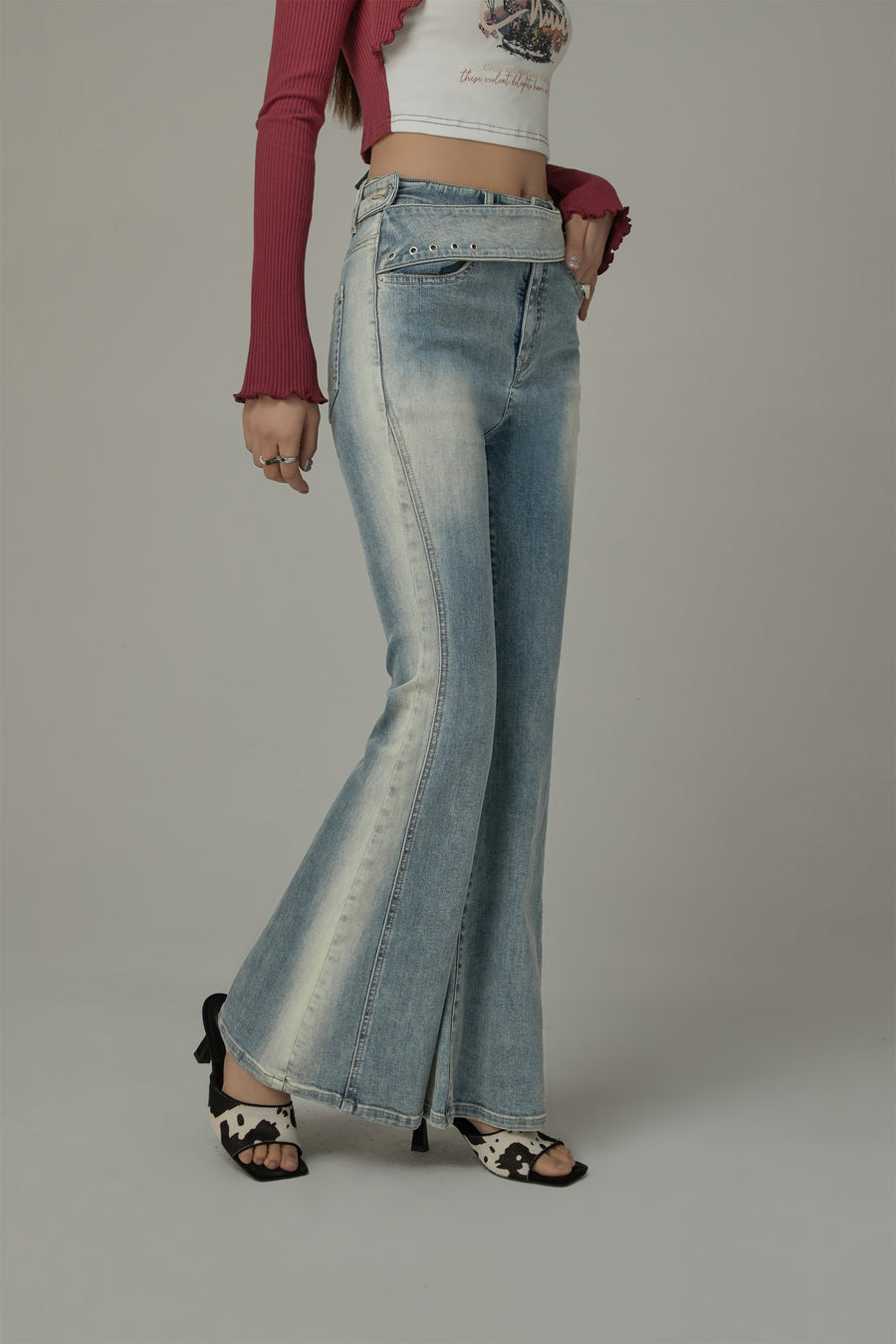 CHUU Washed Bootcut Denim Jeans