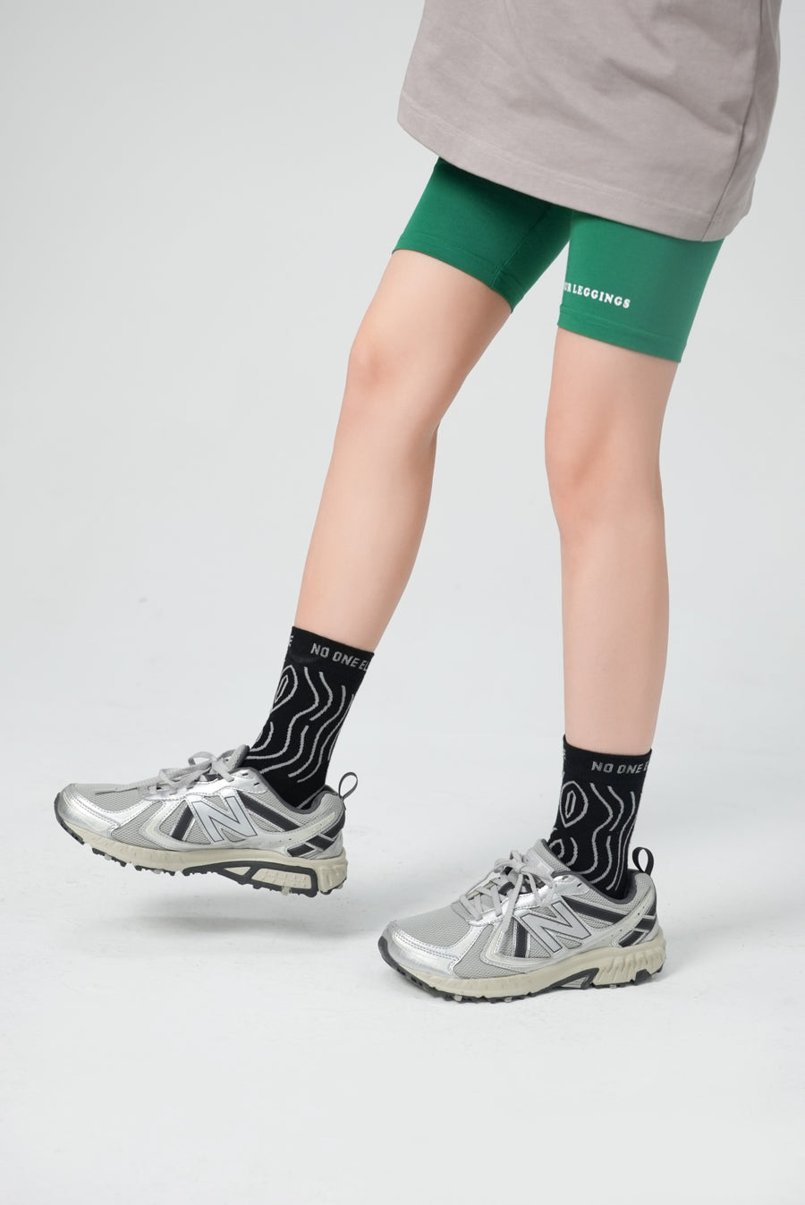 CHUU Wavy Lines Ankle Socks