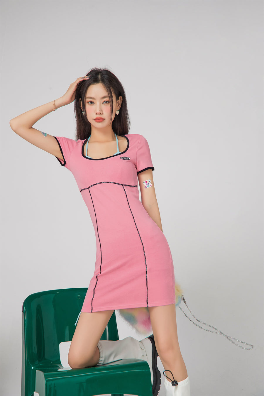 CHUU Square Simple Line Mini Dress