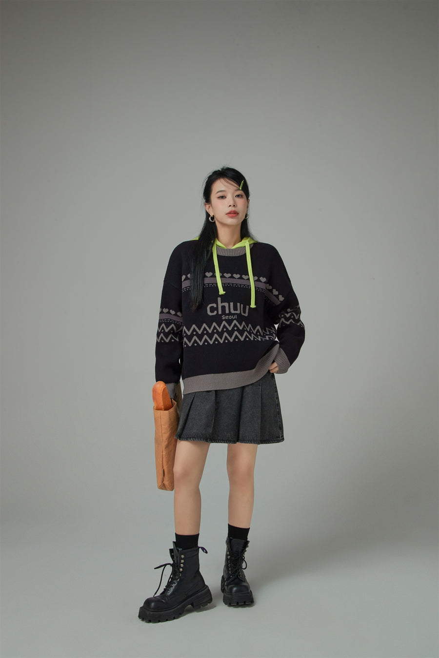 CHUU Feeling Festive Stripe Knit Sweater