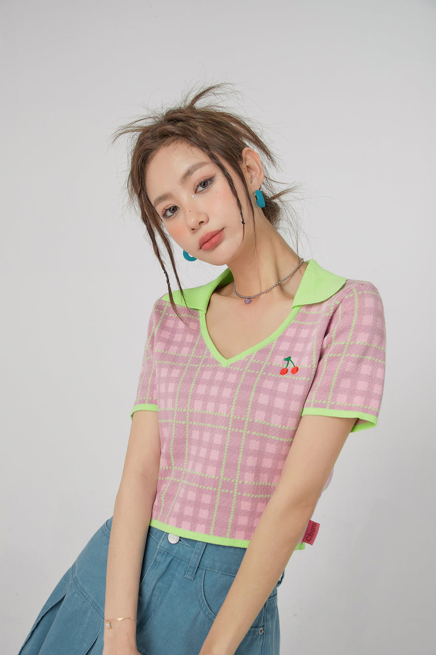 CHUU Cherry Color Cropped Knit T-Shirt