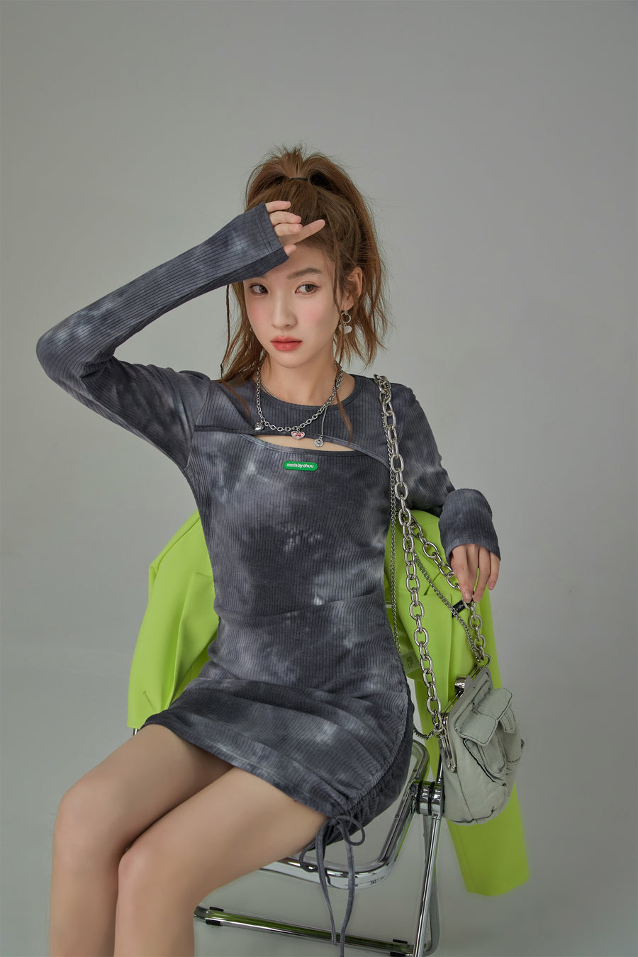 CHUU Rushed Gradient Long Sleeve Dress