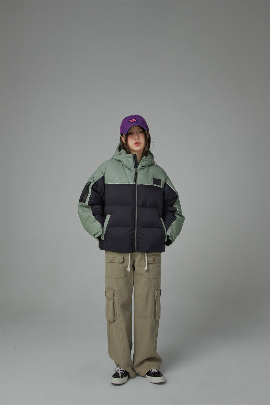 CHUU Two Tone Duck Down Puffer Coat