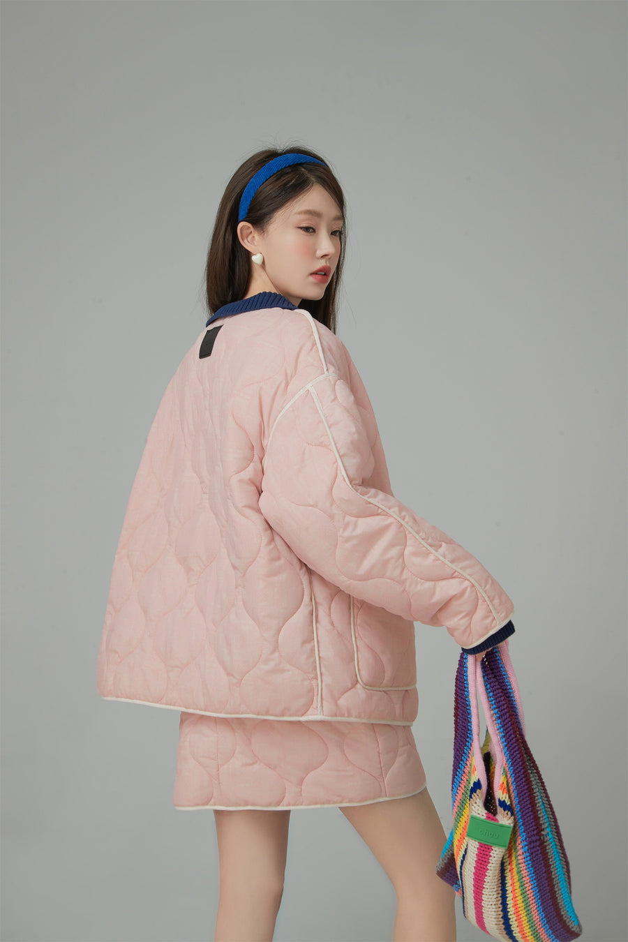 CHUU Over The Drama Pocket Wave Quilted Jacket