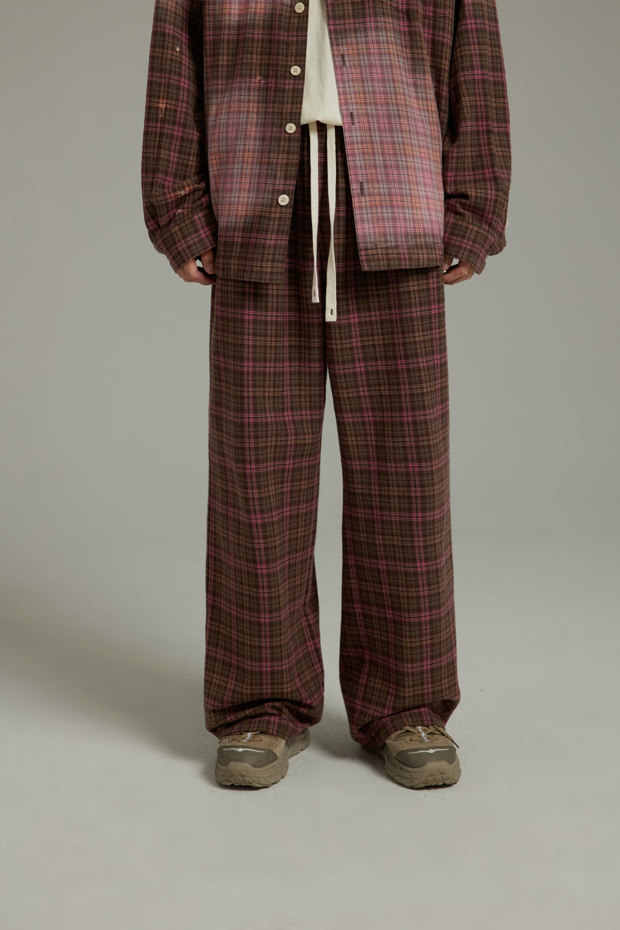 CHUU Check Wide Casual Stright Pants