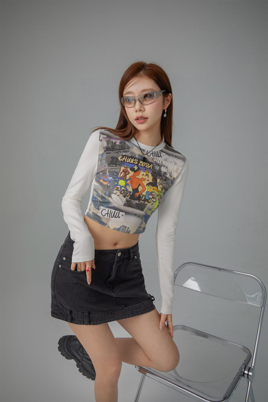 CHUU Art Contrast Cropped T-Shirt