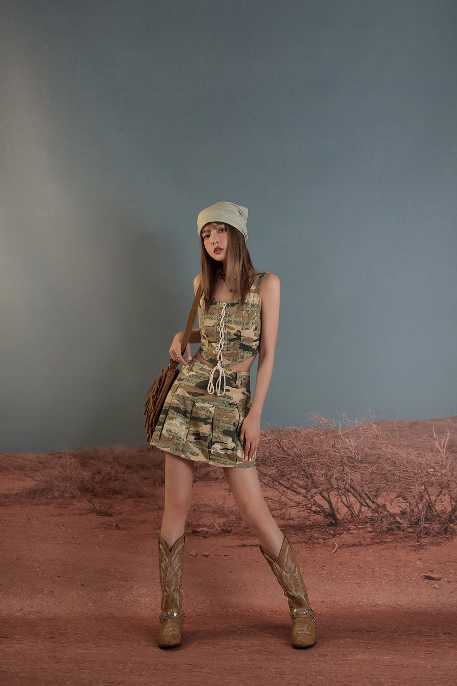 CHUU The Camo Corset Top