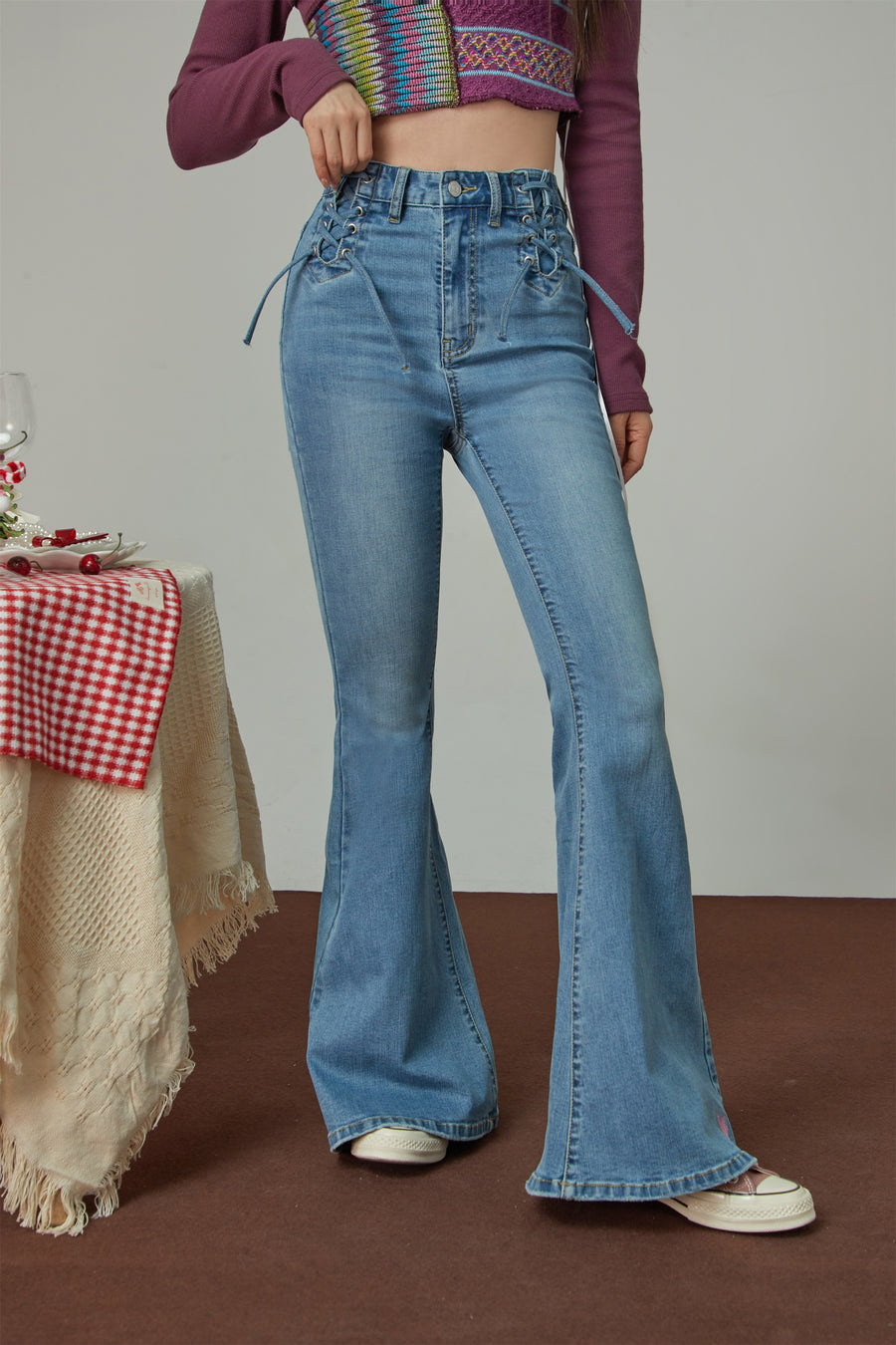 CHUU Half Of My Heart Bootcut Denim Jeans