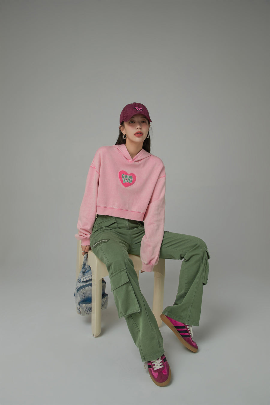 CHUU Chuu Baby Heart Crop Hoodie
