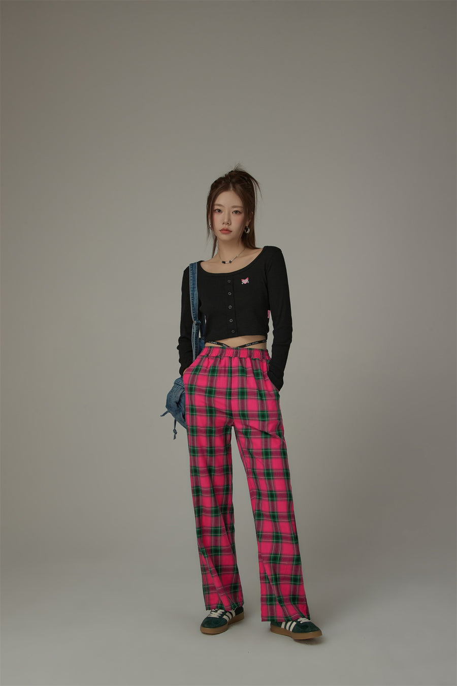 CHUU Check Wide Pants