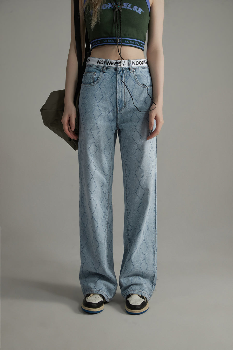 CHUU Argyle Single Straight Denim Pants