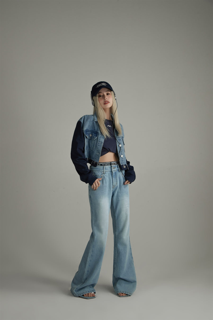 CHUU Semi-Bootcut Denim Jeans