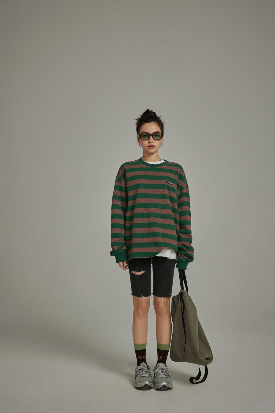 CHUU Stripe Color Sweatshirt