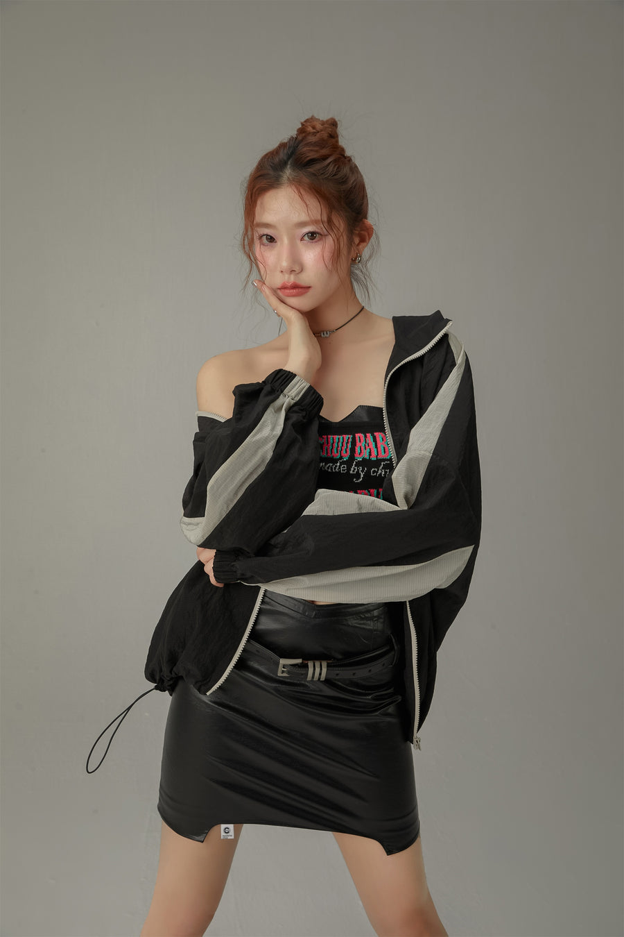 CHUU Chuu Baby Faux Leather Knit Tube Top