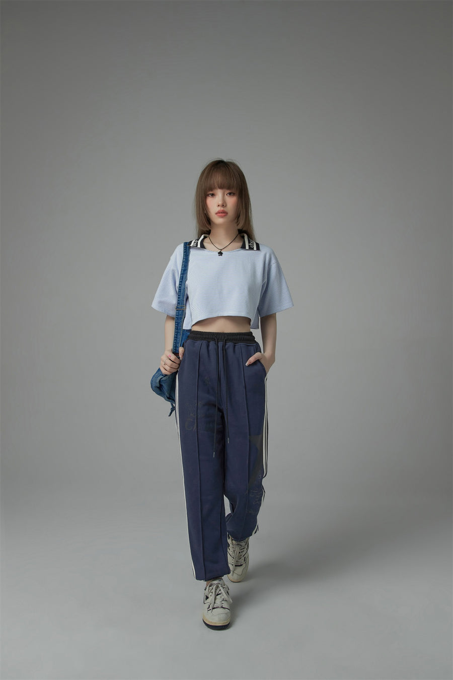 CHUU Chuu Lapel Striped Cropped T-Shirt