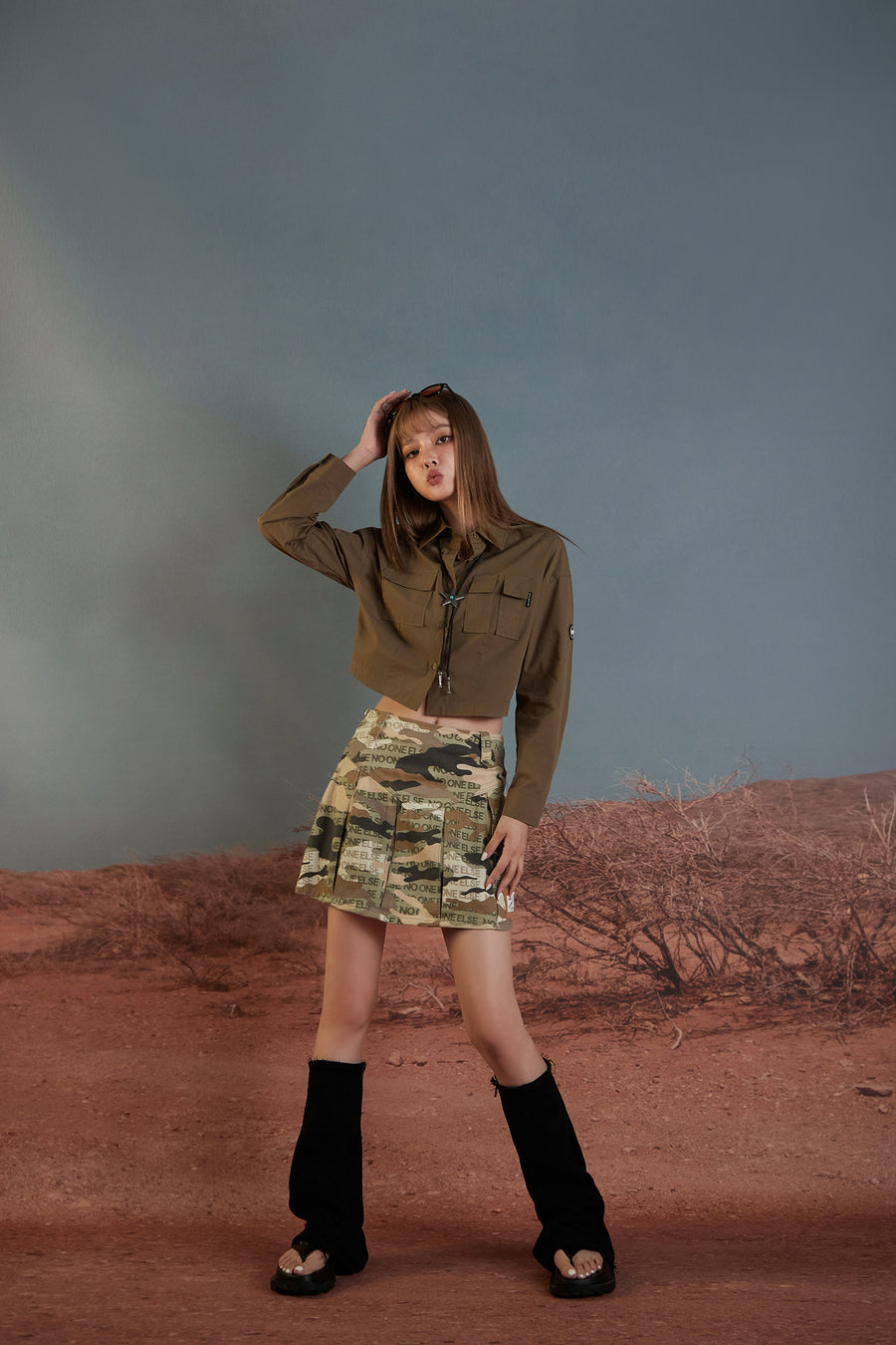 CHUU Camouflage High Waist Mini Skirt