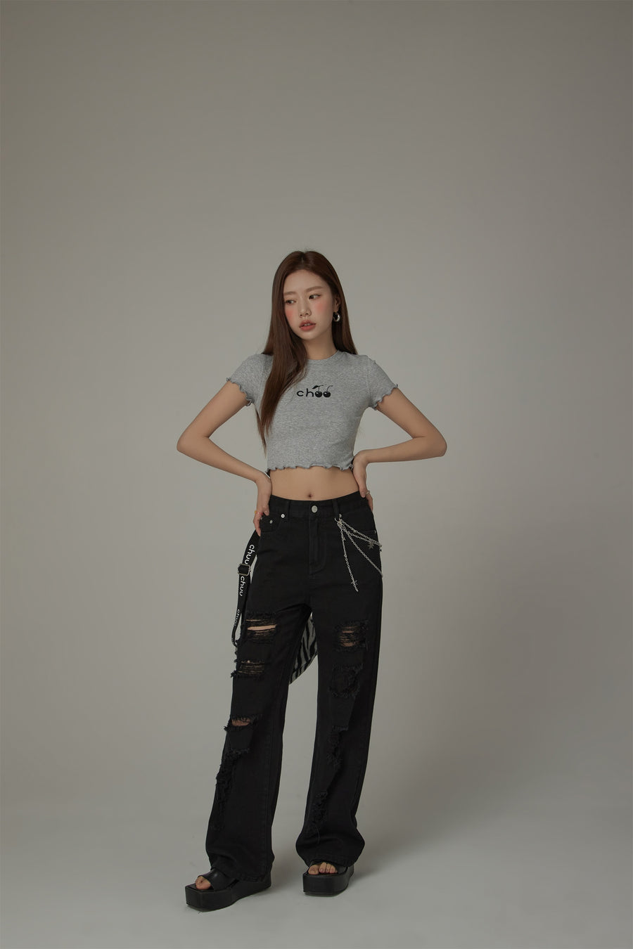 CHUU Chuu Cherry Lettuce Hem Cropped Top