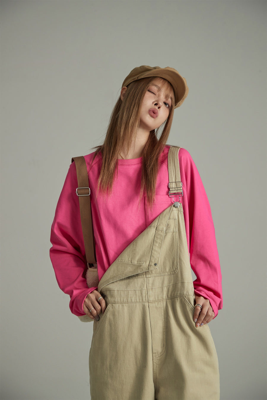 CHUU Oversized Front Pocket Long-Sleeves Top