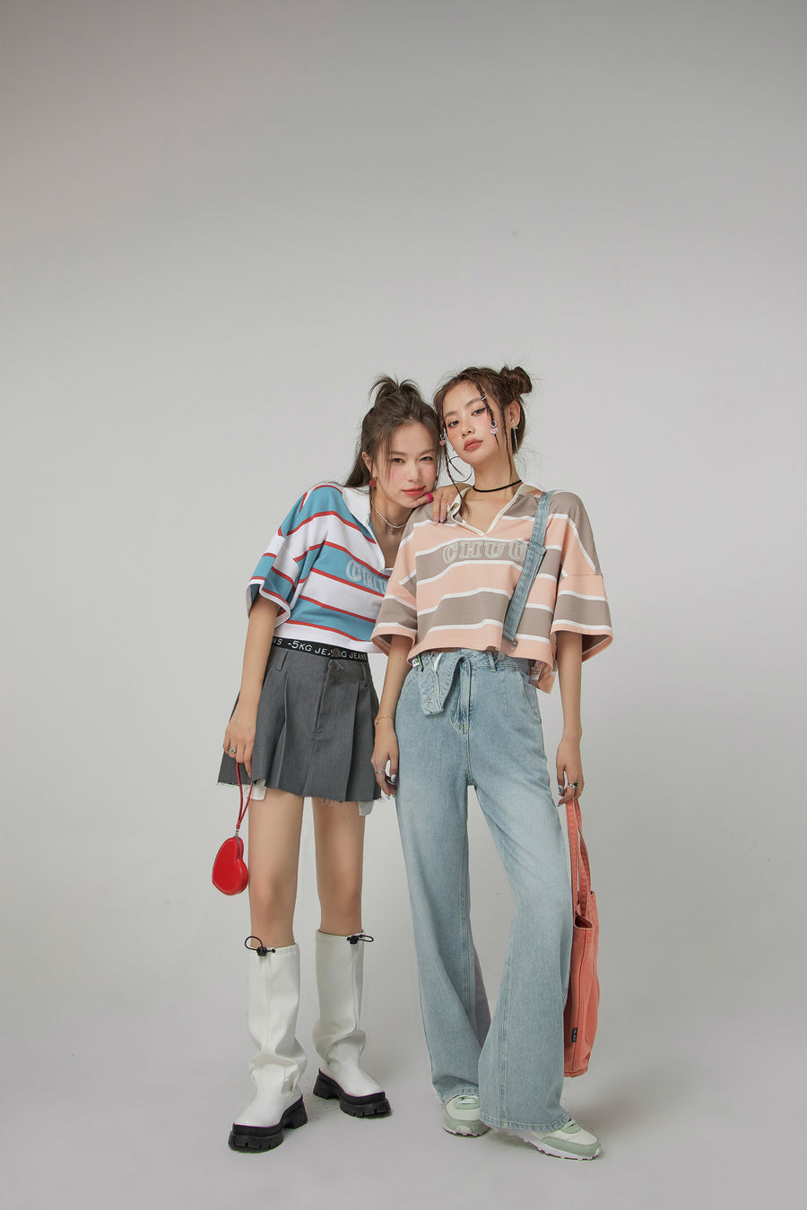 CHUU V-Neck Stripe Crop T-Shirt