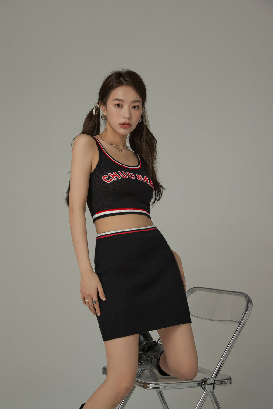 CHUU Line Color Sleeveless Crop Top