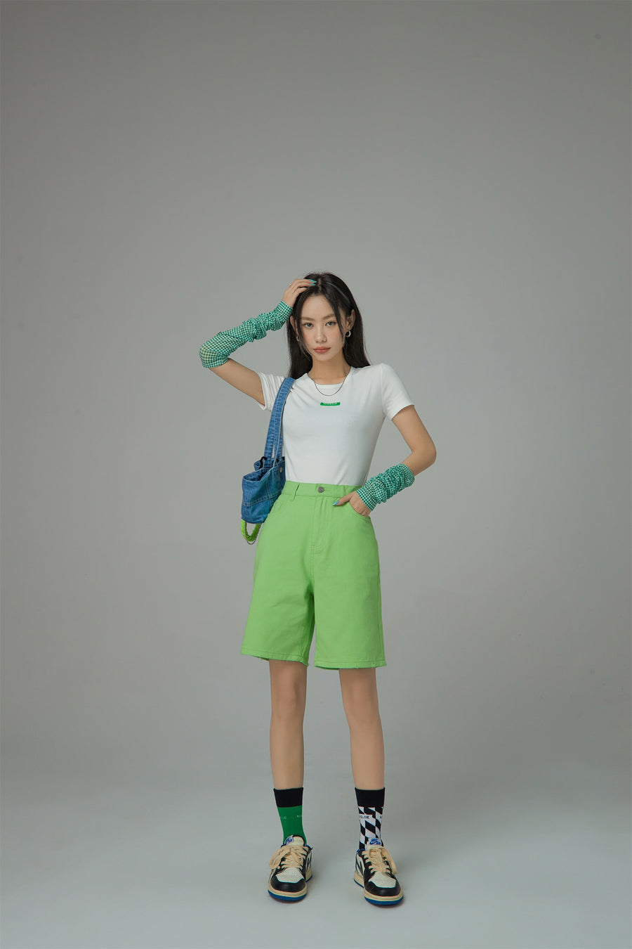 CHUU Curate Every Aspect Bermuda Shorts