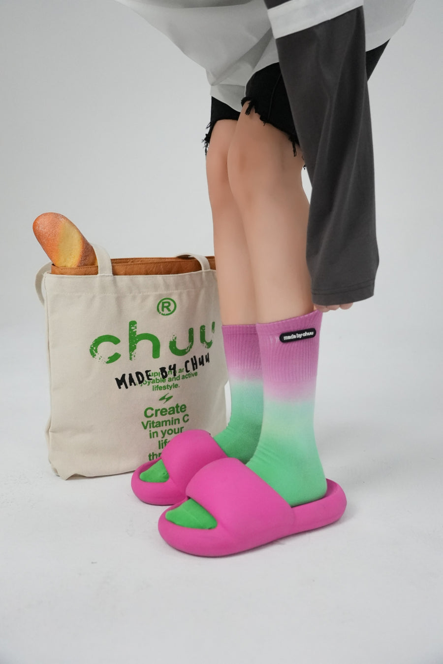 CHUU Gradient Long Socks