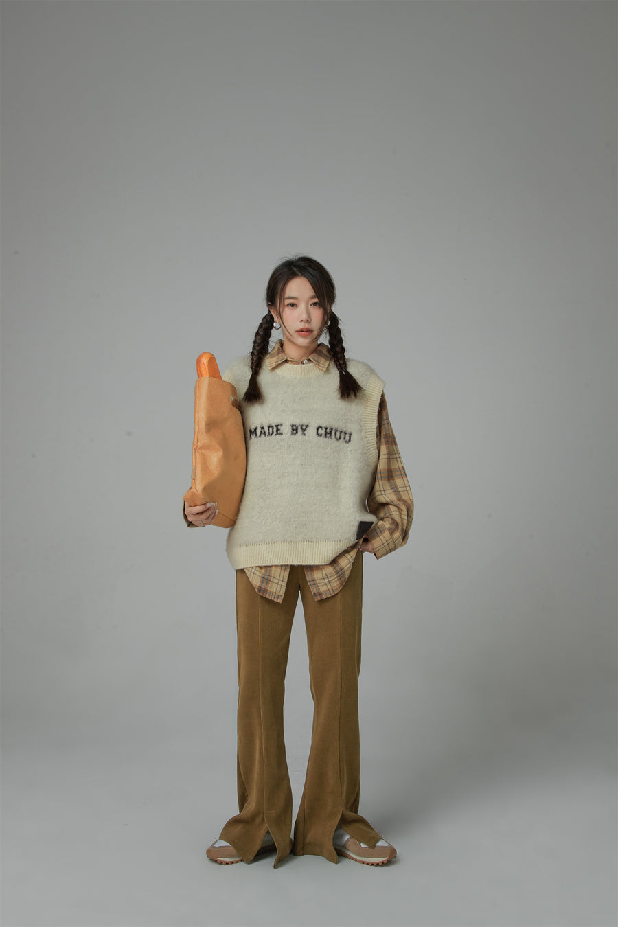 CHUU Corduroy Front Slit Bootcut Pants