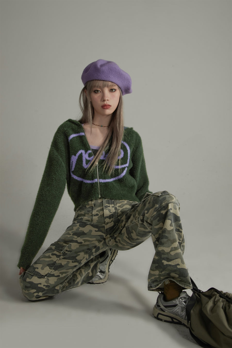 CHUU Lettering Knit Hoodie